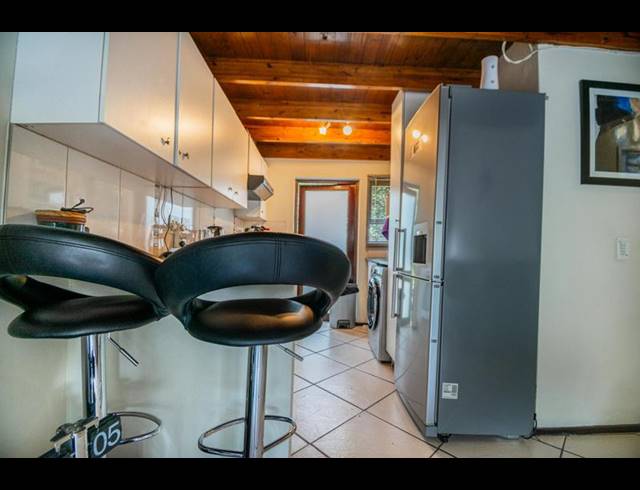 2 BEDROOM APARTMENT FOR SALE IN JUKSKEI PARK